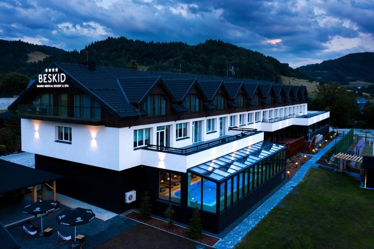 Hotel Beskid Balneo Medical Resort & Spa Piwniczna-Zdroj Exteriör bild