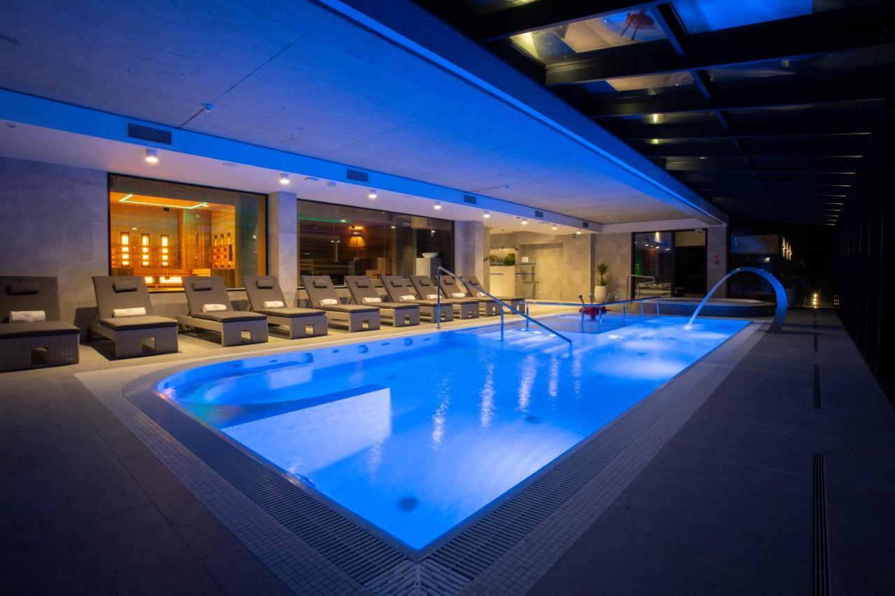 Hotel Beskid Balneo Medical Resort & Spa Piwniczna-Zdroj Exteriör bild